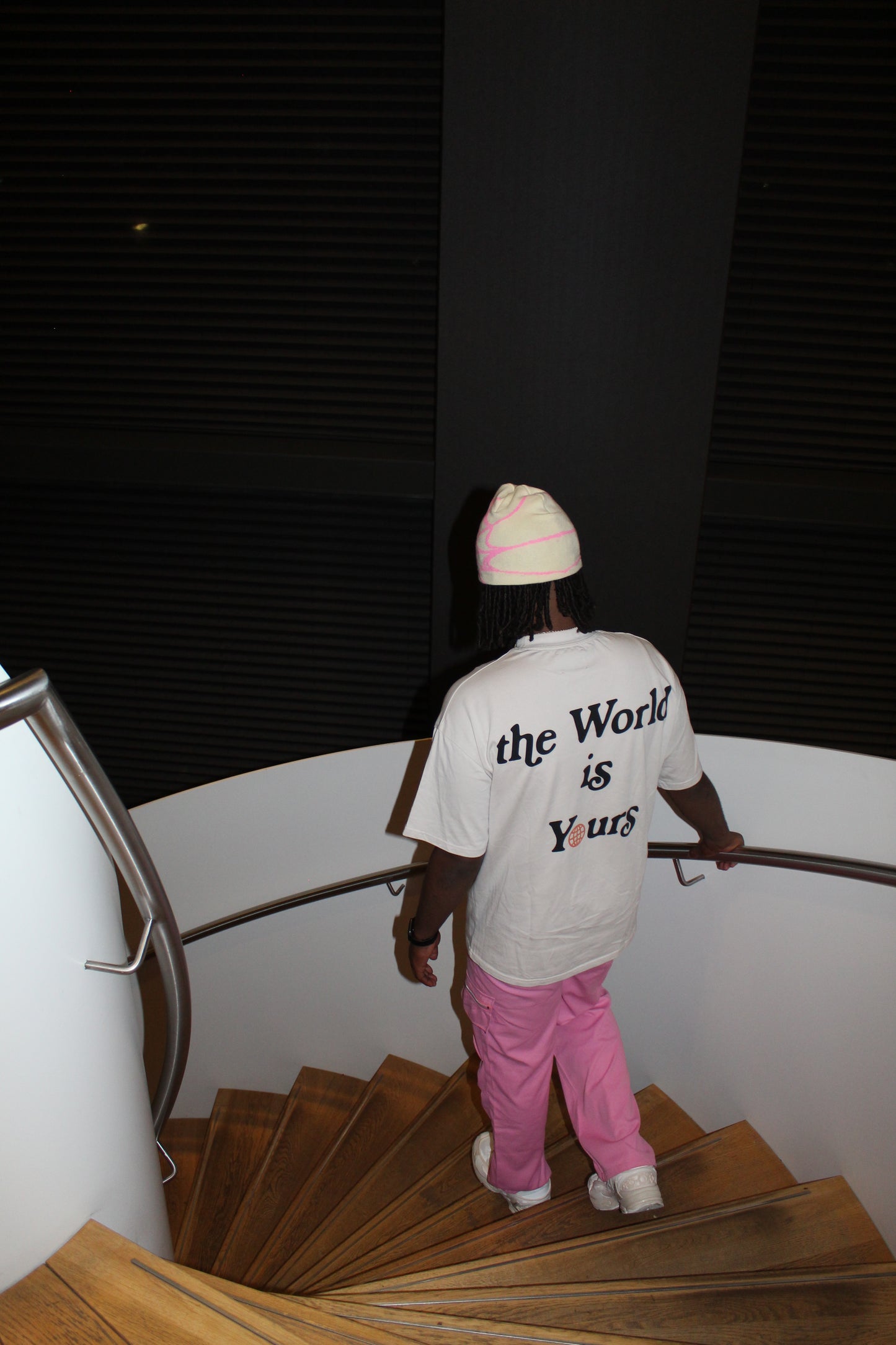 BROWN "THE WORLD IS YOURS" LOGO TEE